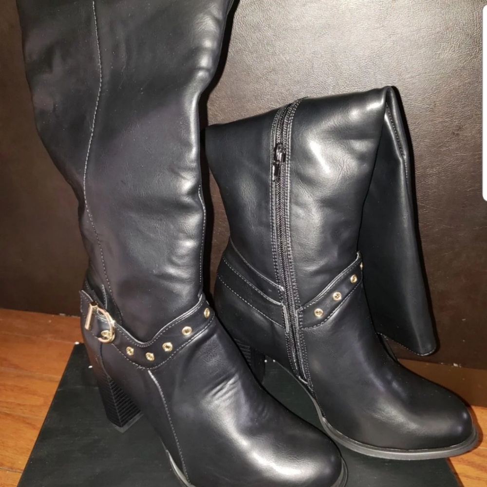 Ladies Black High Boots